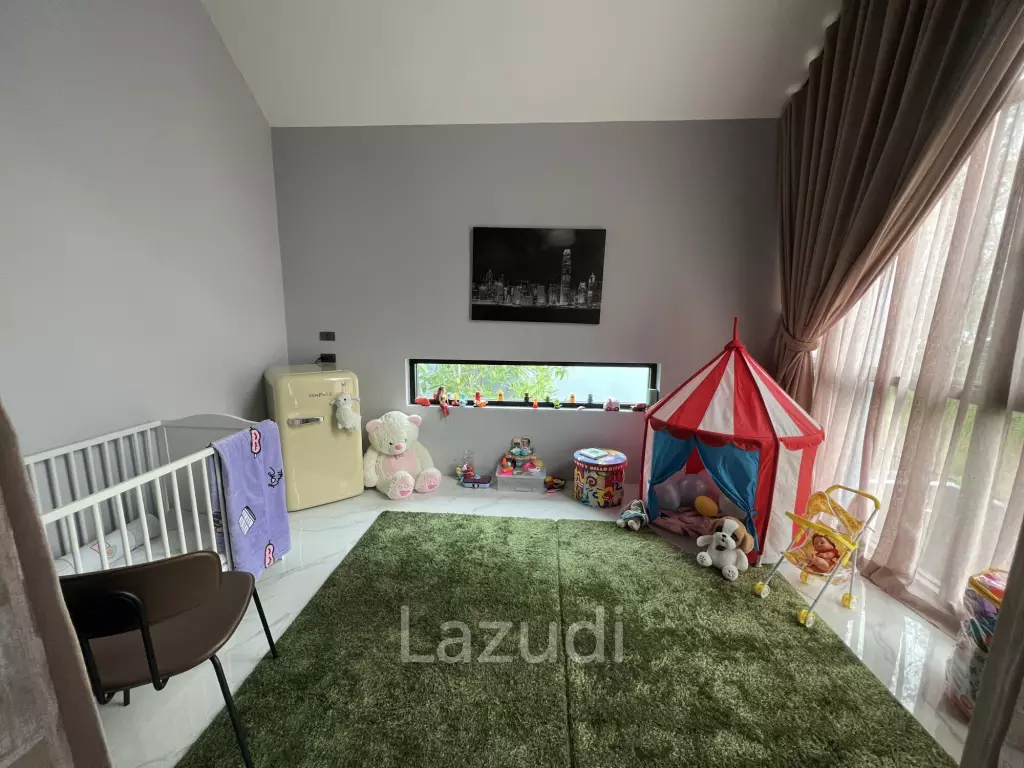 Modern 3-Bedroom Pool Villa for Sale in Bang Tao