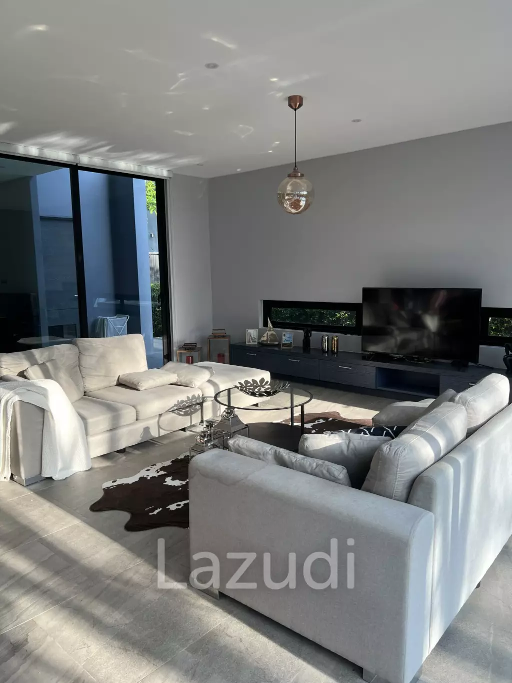 Modern 3-Bedroom Pool Villa for Sale in Bang Tao