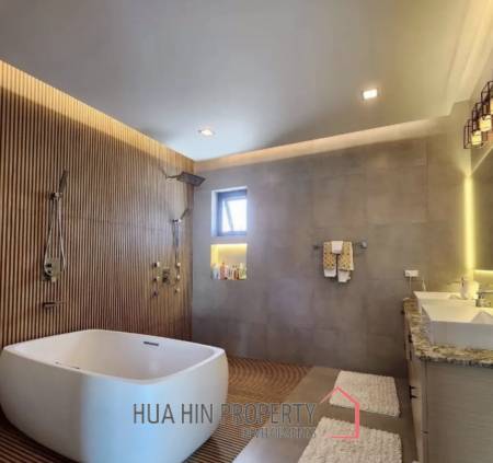 HILLSIDE HAMLET9  : 3 bed exceptional resale villa