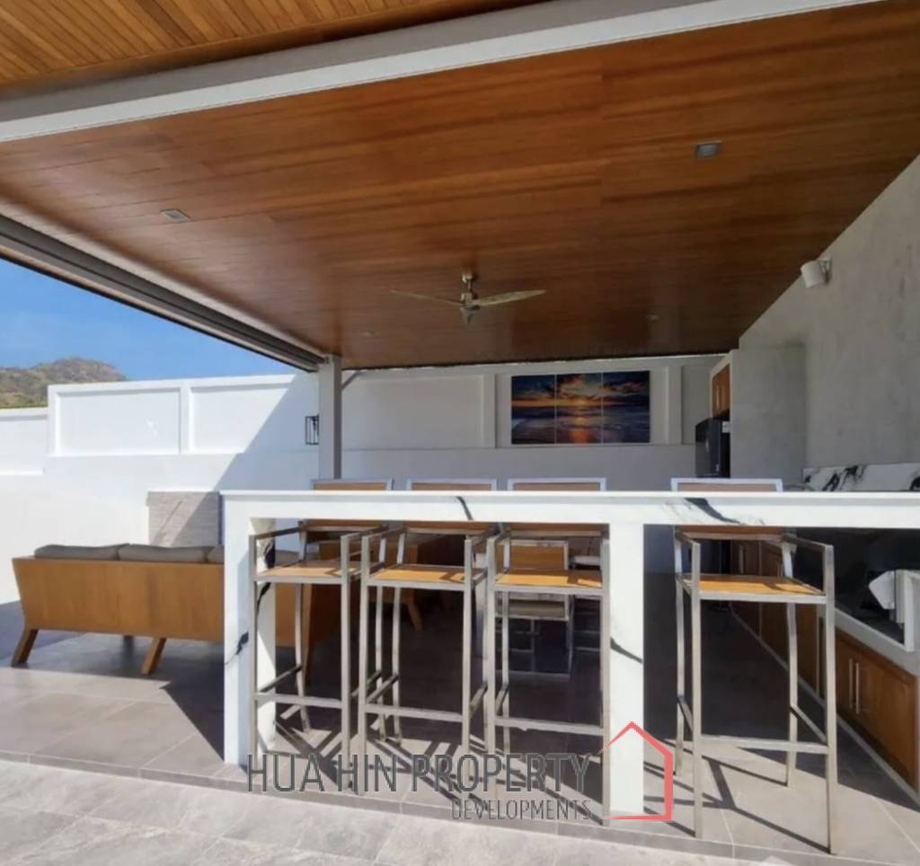 HILLSIDE HAMLET9  : 3 bed exceptional resale villa