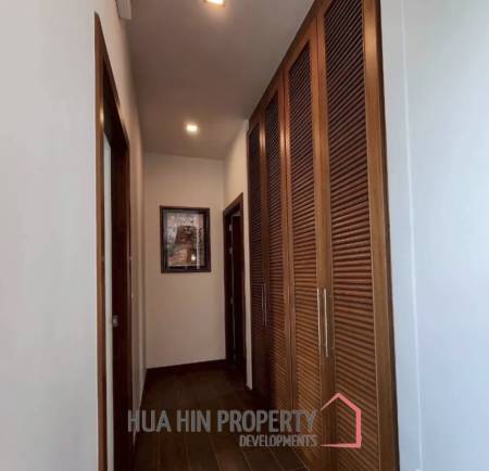 HILLSIDE HAMLET9  : 3 bed exceptional resale villa