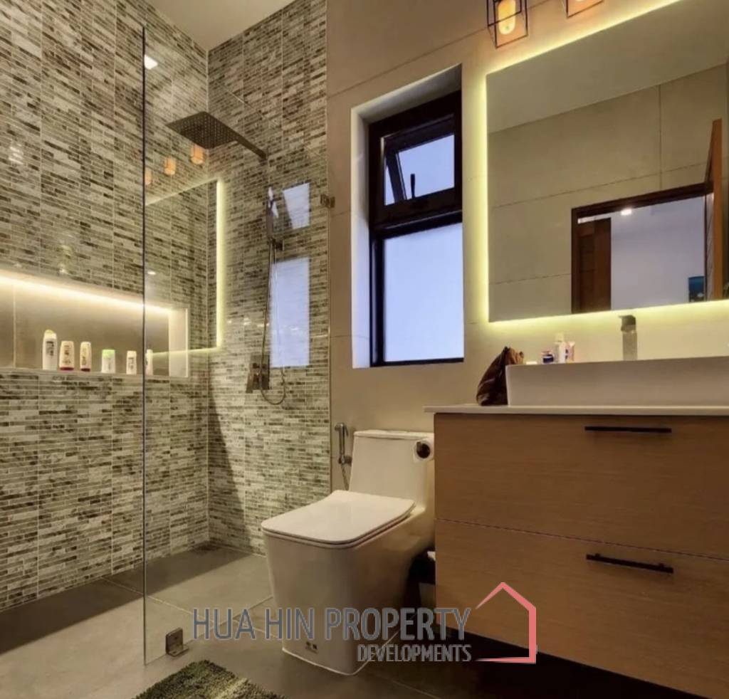 HILLSIDE HAMLET9  : 3 bed exceptional resale villa