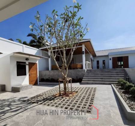 HILLSIDE HAMLET9  : 3 bed exceptional resale villa