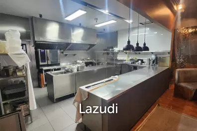 214sqm Award-Winning Restaurant on Sukhumvit 20 Hotel Rooftop -  Very Affordable Fully Equipped and Ready to Operate