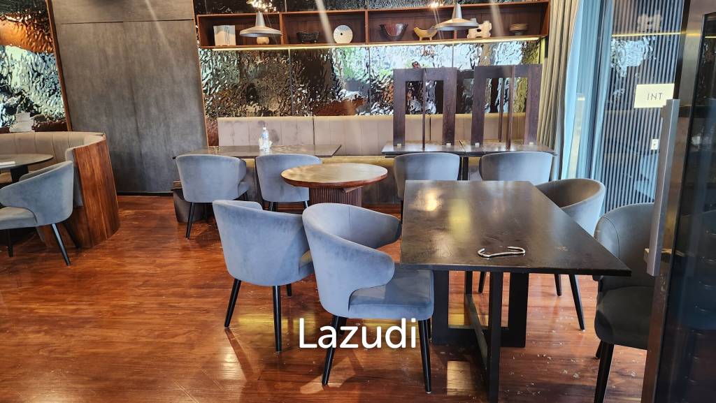 214sqm Award-Winning Restaurant on Sukhumvit 20 Hotel Rooftop -  Very Affordable Fully Equipped and Ready to Operate