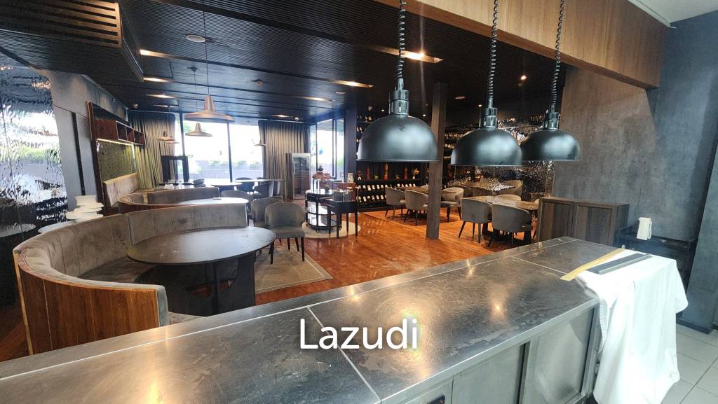 214sqm Award-Winning Restaurant on Sukhumvit 20 Hotel Rooftop -  Very Affordable Fully Equipped and Ready to Operate