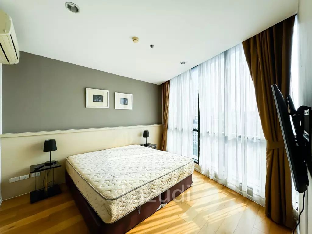 Stylish 2 Bedroom Condo in Estella Ekkamai Bangkok
