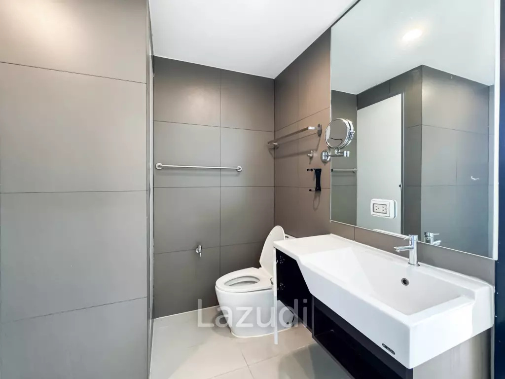 Stylish 2 Bedroom Condo in Estella Ekkamai Bangkok