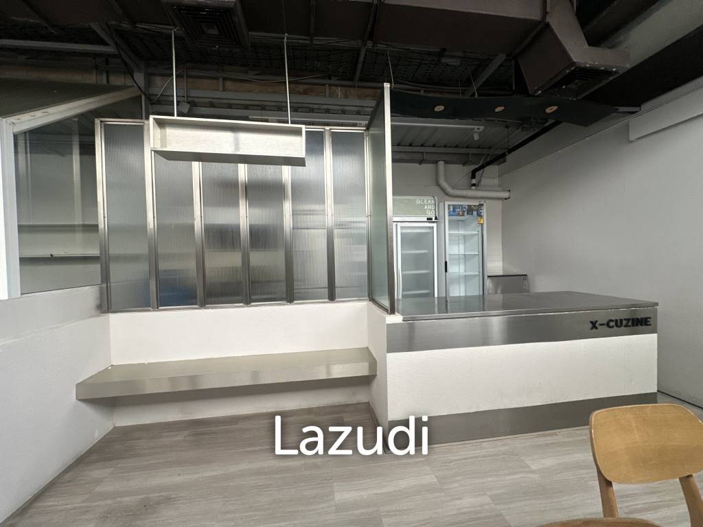 Restaurants and bars connected to BTS Chong Nonsi within the Silom Connect project.