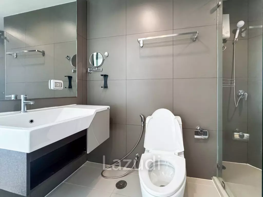 Stunning 2 Bedroom Condo in Estella Ekkamai