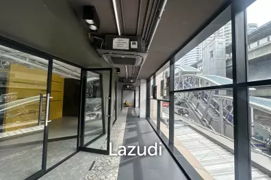 Silom Connect retail area connected to BTS Chong Nonsi.