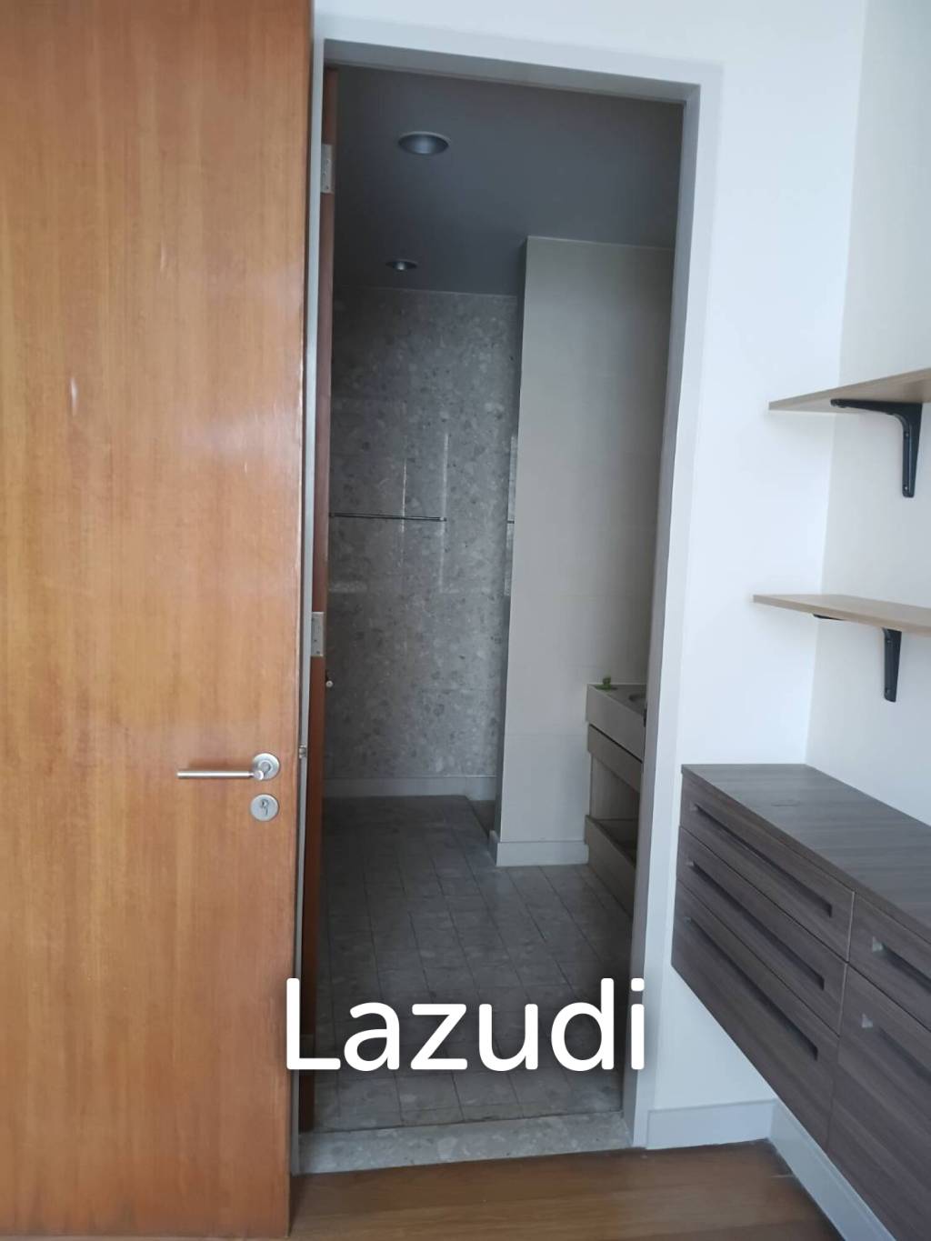 Luxury 2 Bedroom Condo Chatrium Residence Riverside