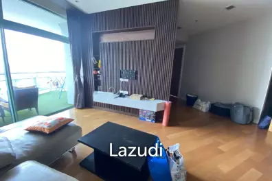 Stunning 2-Bed Condo With Skyline Views Bangkok