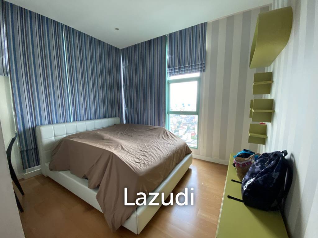 Stunning 2-Bed Condo With Skyline Views Bangkok
