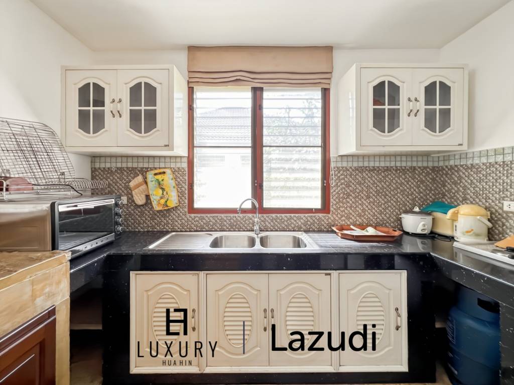 วิลล่าริมคลองพร้อมสระว่ายน้ำในโครงการหัวหินลากูน่า