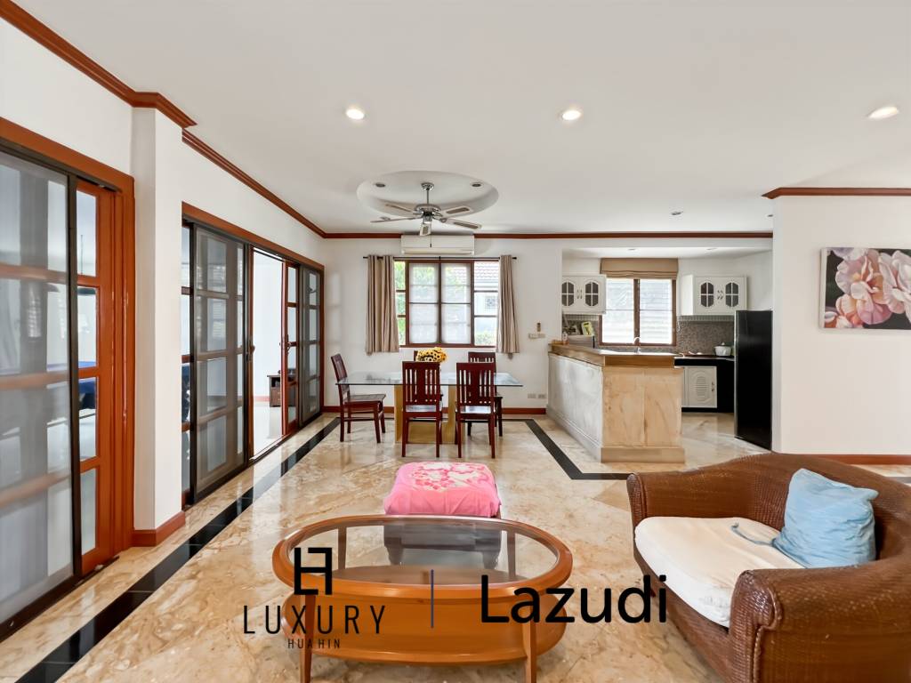 วิลล่าริมคลองพร้อมสระว่ายน้ำในโครงการหัวหินลากูน่า