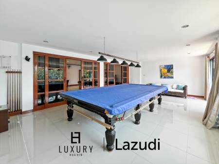 วิลล่าริมคลองพร้อมสระว่ายน้ำในโครงการหัวหินลากูน่า