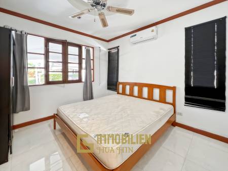 528 qm Grundstück / 300 qm Wohnfläche / Infinitypool