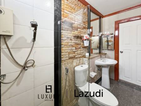 วิลล่าริมคลองพร้อมสระว่ายน้ำในโครงการหัวหินลากูน่า