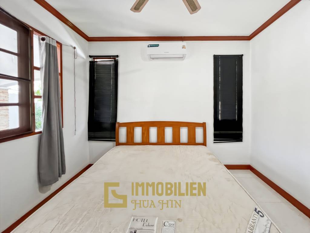 528 qm Grundstück / 300 qm Wohnfläche / Infinitypool