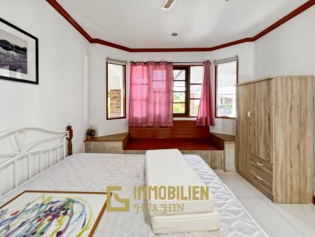 528 qm Grundstück / 300 qm Wohnfläche / Infinitypool