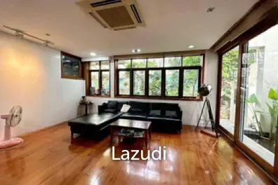 4 Beds 5 Baths House in Rama 4 - Kluaynamthai