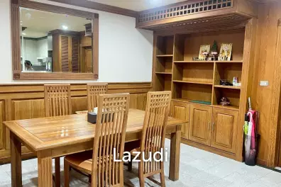 78 sqm 2 Bedroom Condo on 9th Floor at Sukhumvit Park Khlong Toei