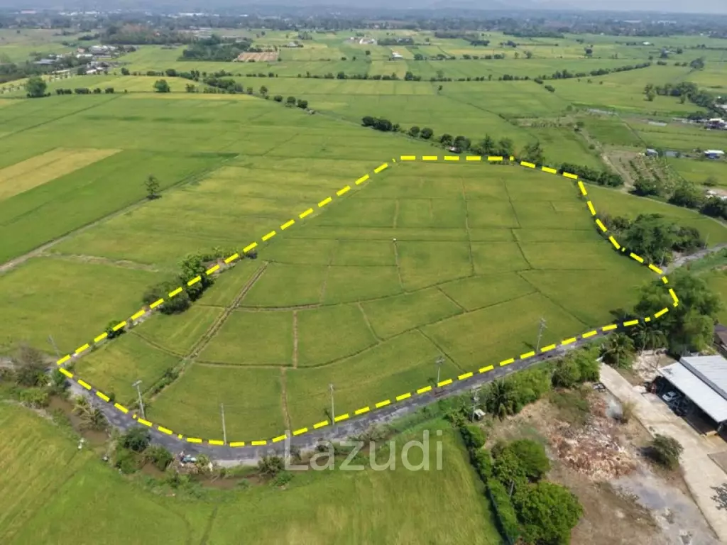 13 Rai Land for Sale, Rice field and Mountain view in San Pong