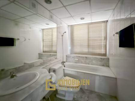 83 qm Wohnfläche / 2 Schlafzimmer / voll möbliert