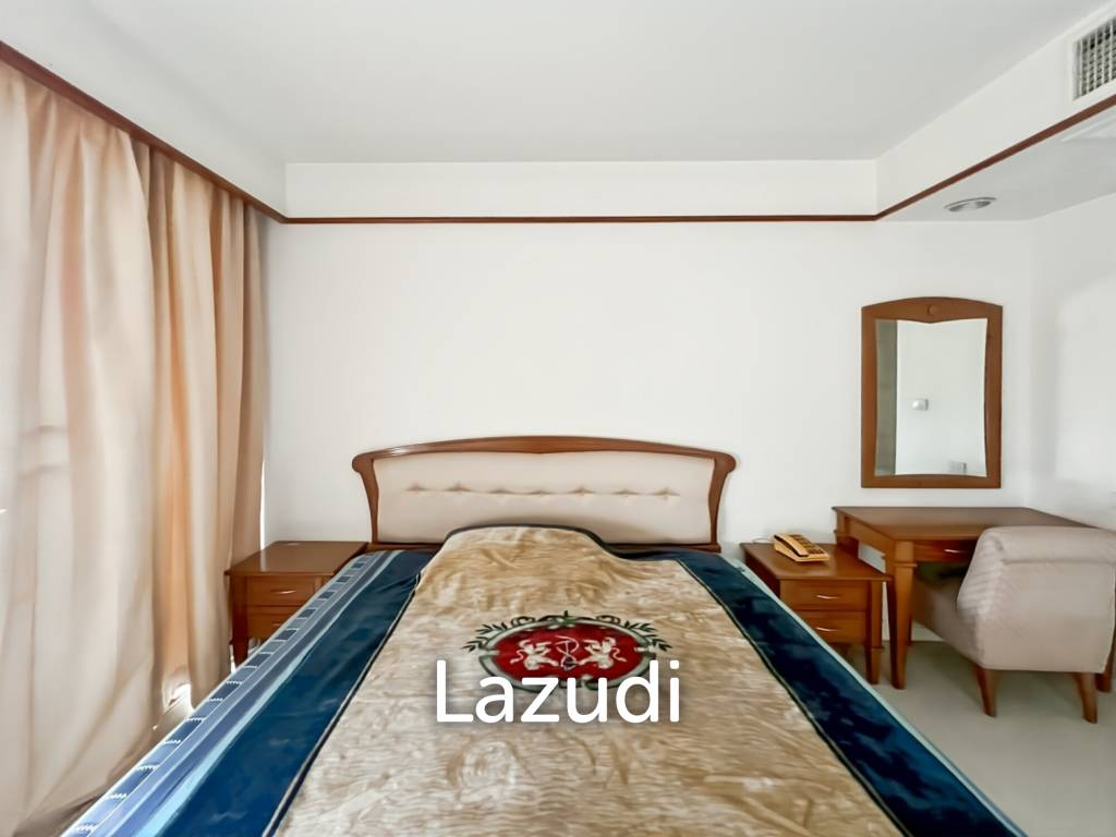 Absolute Beachfront Condo 2-Bedroom in Cha Am Long Beach