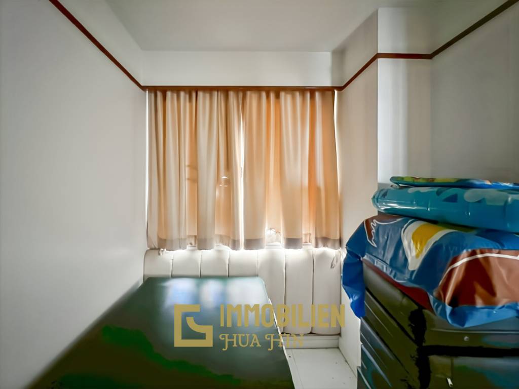 83 qm Wohnfläche / 2 Schlafzimmer / voll möbliert