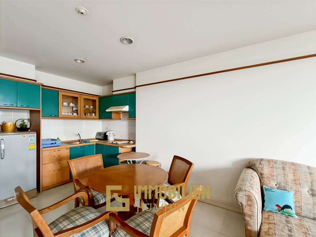 83 qm Wohnfläche / 2 Schlafzimmer / voll möbliert