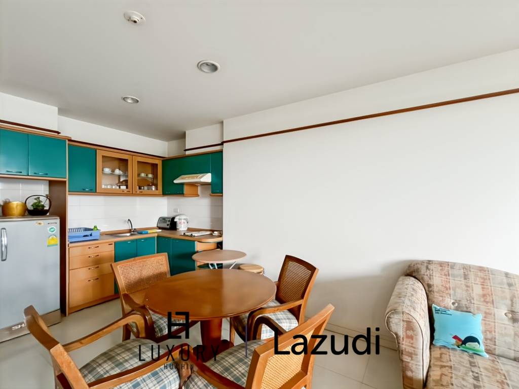 Absolute Beachfront Condo 2-Bedroom in Cha Am Long Beach