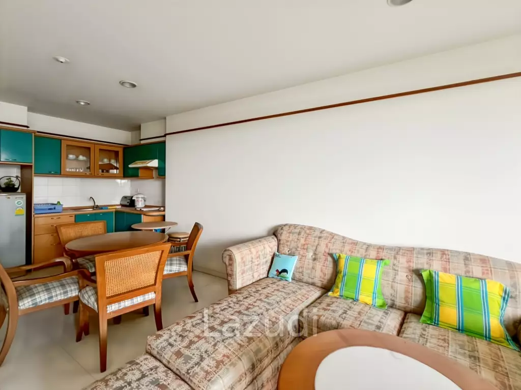 Absolute Beachfront Condo 2-Bedroom in Cha Am Long Beach