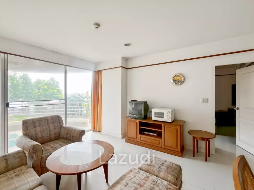 Absolute Beachfront Condo 2-Bedroom in Cha Am Long Beach