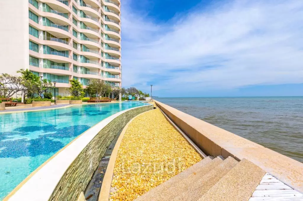 Absolute Beachfront Condo 2-Bedroom in Cha Am Long Beach