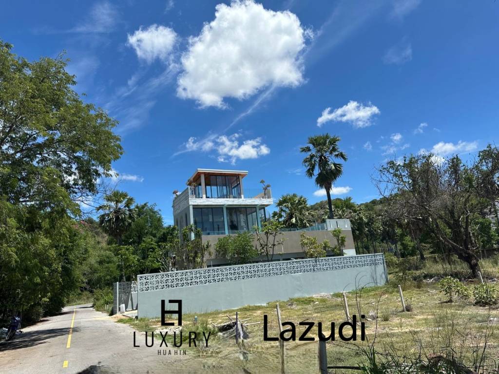 Khao Tao Luxury Pool Villa 4 Bedroom – Steps from the Beach