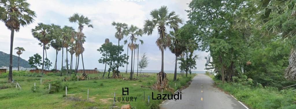 Khao Tao Luxury Pool Villa 4 Bedroom – Steps from the Beach