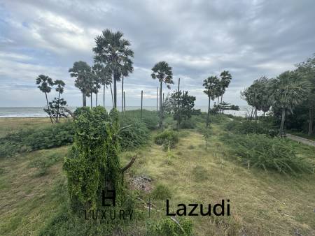 Khao Tao Luxury Pool Villa 4 Bedroom – Steps from the Beach