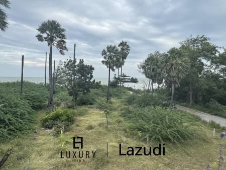 Khao Tao Luxury Pool Villa 4 Bedroom – Steps from the Beach