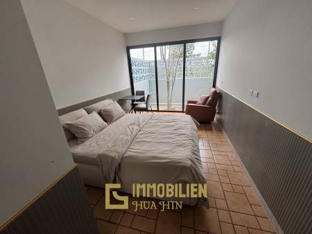 Strandlage / 4 Schlafzimmer / 14m Pool im ersten Stock