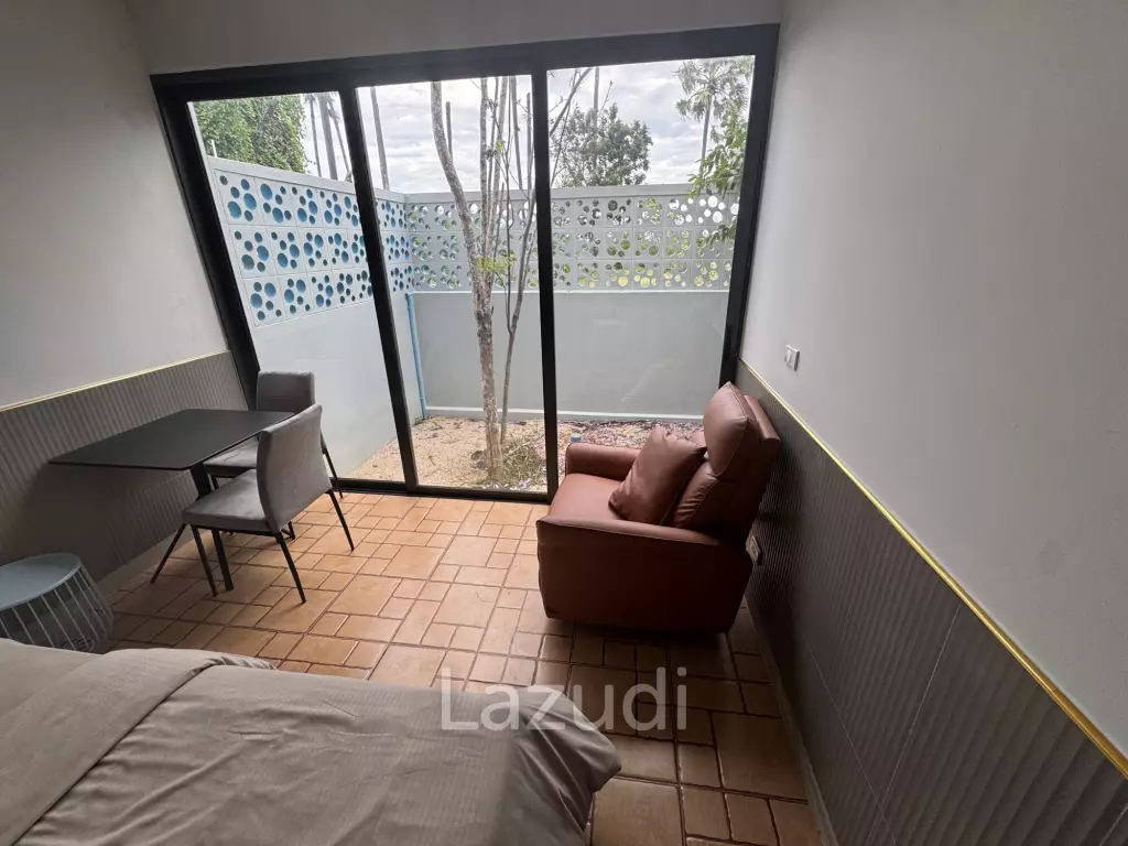Khao Tao Luxury Pool Villa 4 Bedroom – Steps from the Beach
