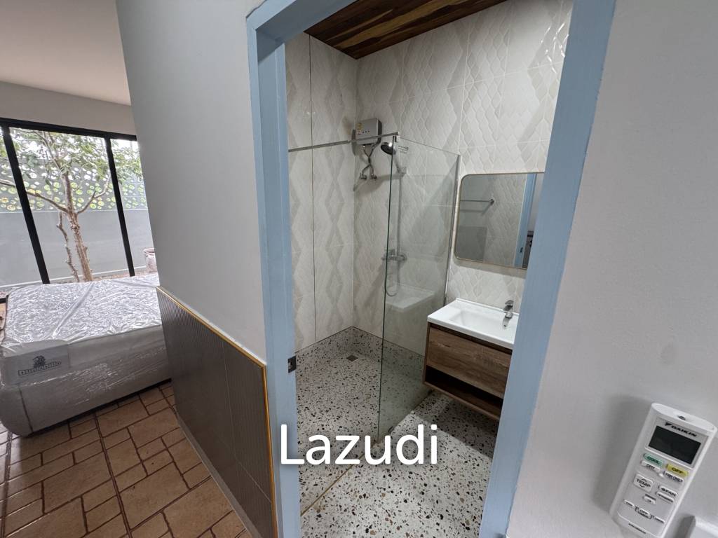 Khao Tao Luxury Pool Villa 4 Bedroom – Steps from the Beach