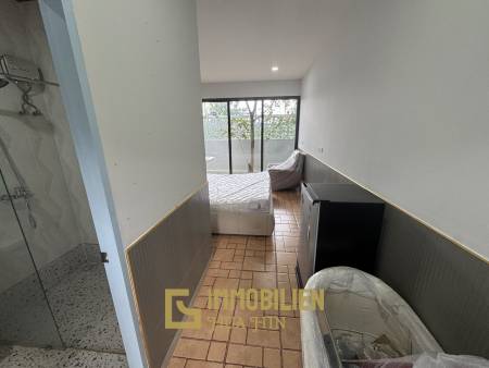 Strandlage / 4 Schlafzimmer / 14m Pool im ersten Stock