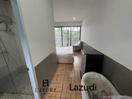 Khao Tao Luxury Pool Villa 4 Bedroom – Steps from the Beach