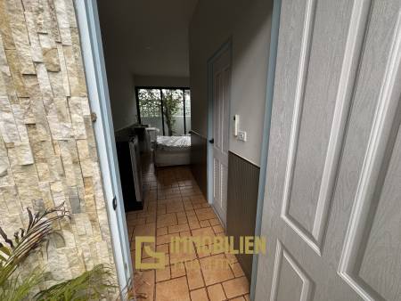 Strandlage / 4 Schlafzimmer / 14m Pool im ersten Stock