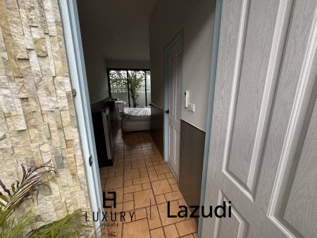 Khao Tao Luxury Pool Villa 4 Bedroom – Steps from the Beach