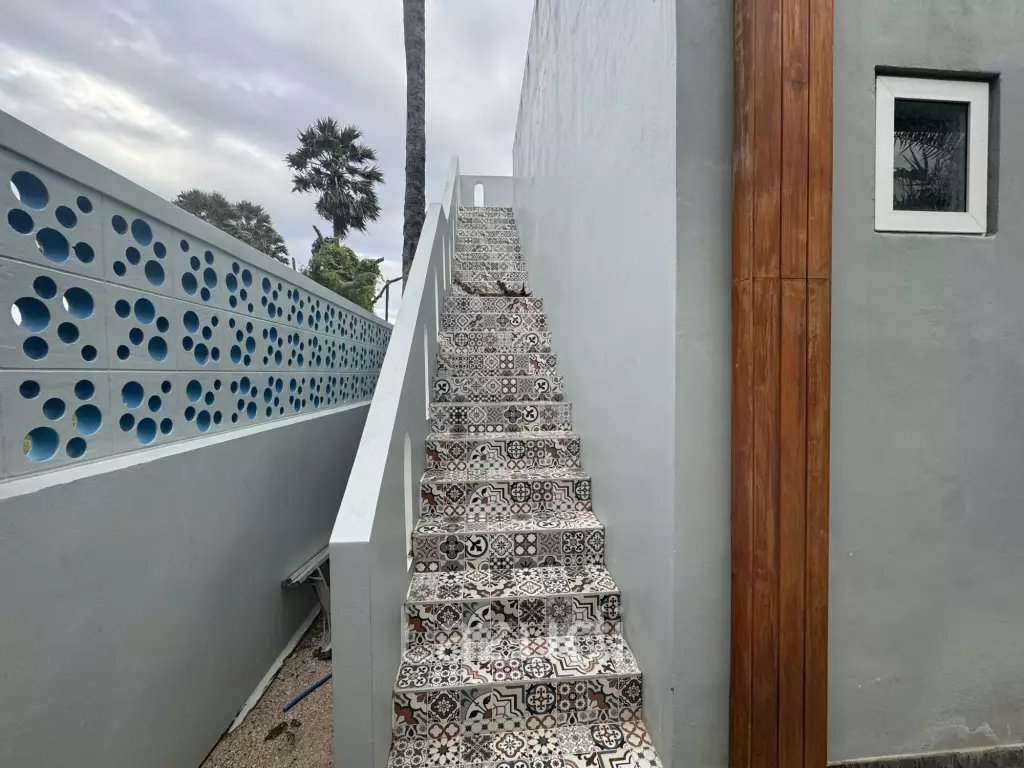 Khao Tao Luxury Pool Villa 4 Bedroom – Steps from the Beach