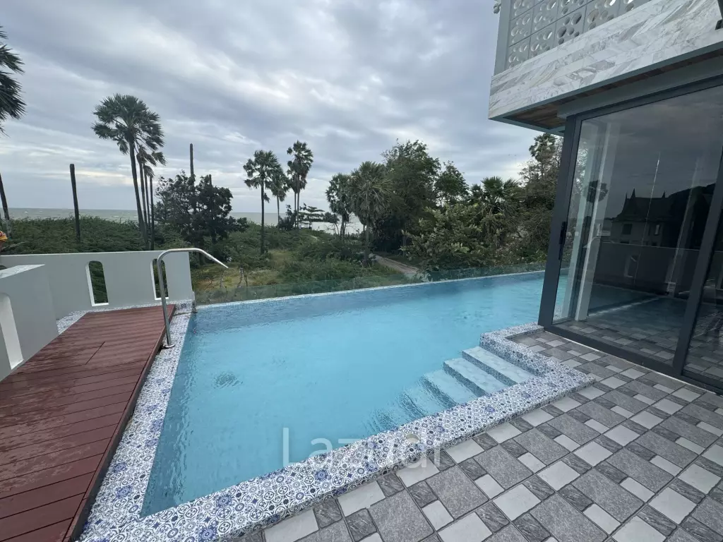 Khao Tao Luxury Pool Villa 4 Bedroom – Steps from the Beach