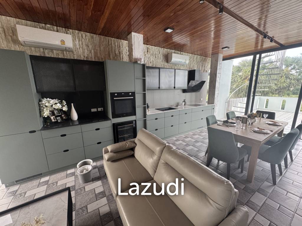 Khao Tao Luxury Pool Villa 4 Bedroom – Steps from the Beach